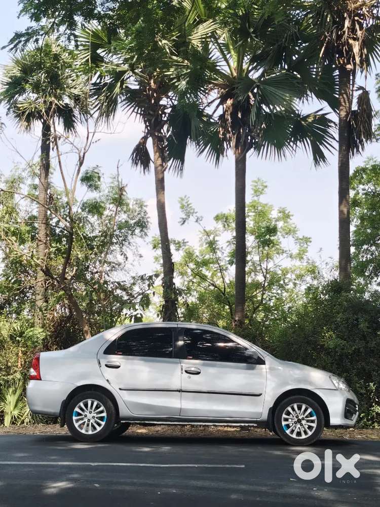 2014,well Maintained Car