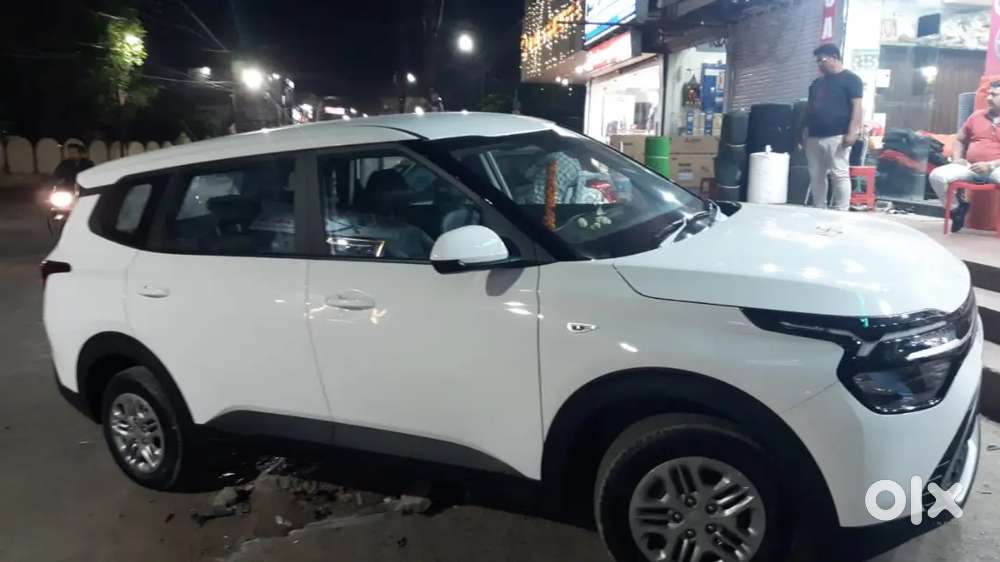 Kia Carens 1.4 Premium 2023