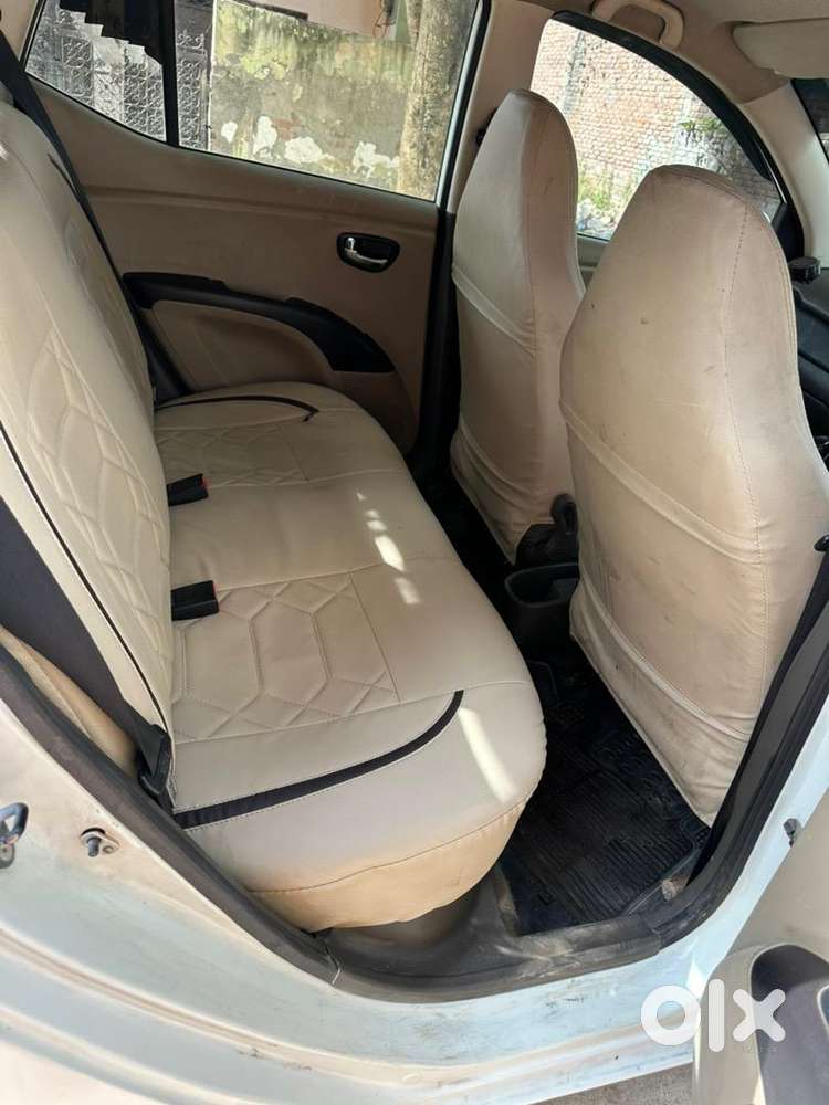 Hyundai I10 2012 Cng & Hybrids 88000 Km Driven