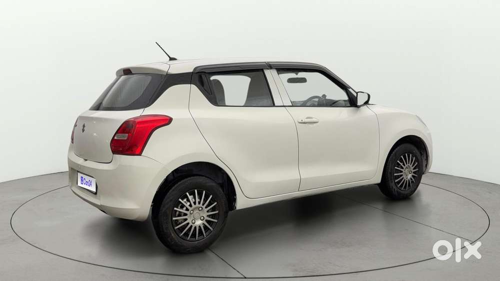 Maruti Suzuki Swift Lxi, 2018, Cng & Hybrids