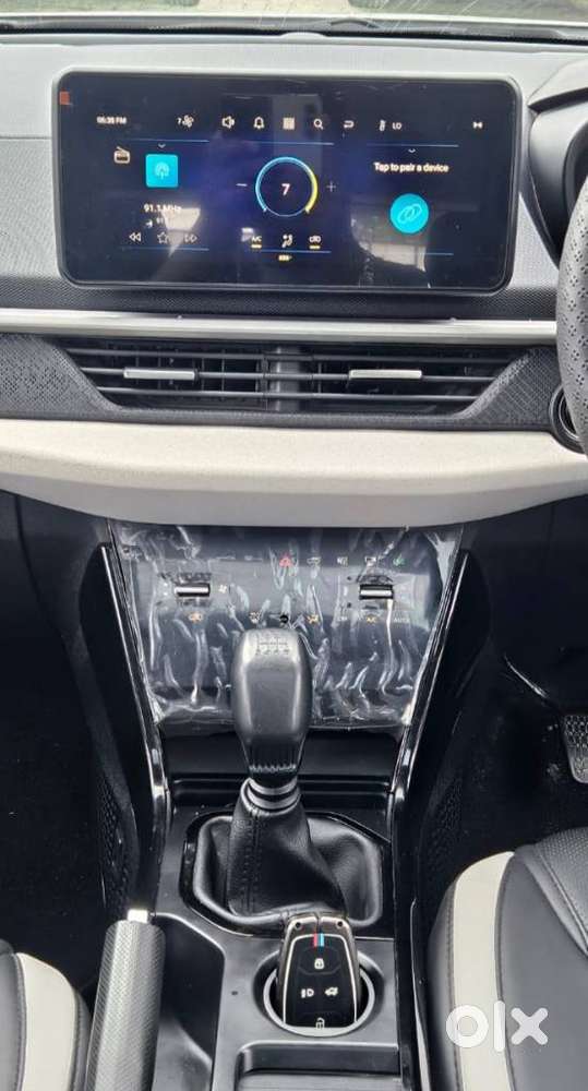 Tata Nexon Creative Plus S 1.2 Revotron Petrol 6 Mt Dt, 2025, Cng & ..