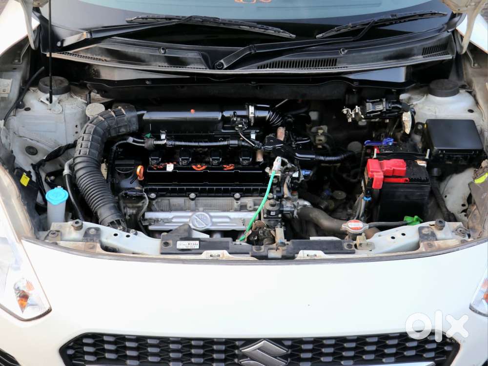 Maruti Suzuki Swift 1.2 Vxi (o), 2023, Petrol