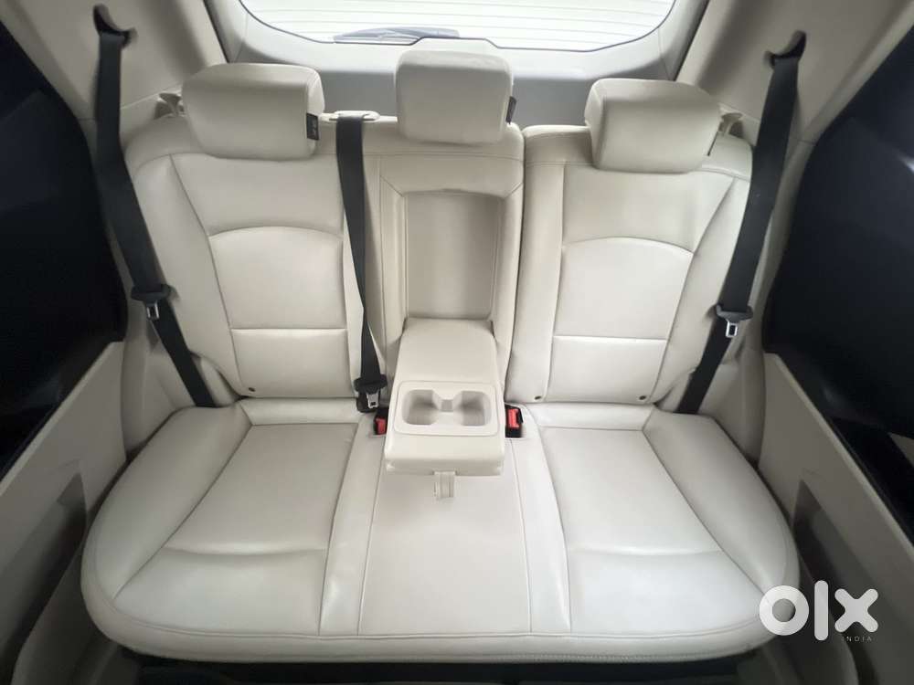 Mahindra Xuv300 W8 (o) 1.5 Diesel Amt, 2020, Diesel