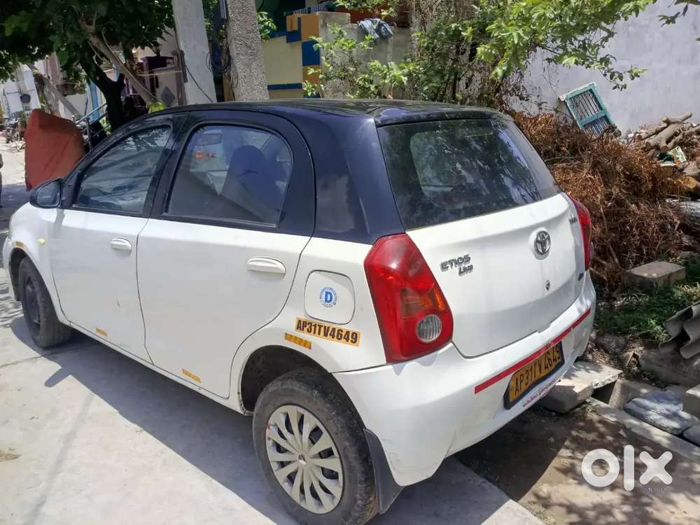 Toyota Etios Liva 2012 Diesel