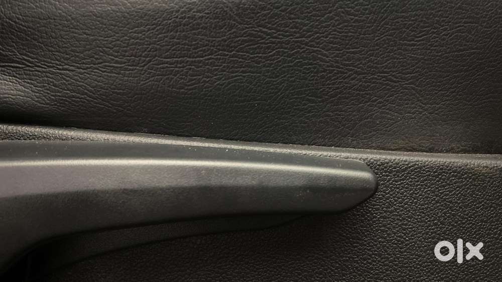 Tata Tiago 1.2 Revotron Xza, 2019, Petrol