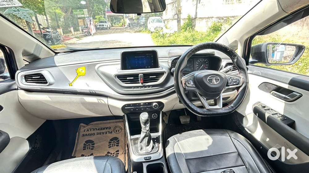 Tata Altroz 1.2 Xza Petrol Dct, 2022, Petrol