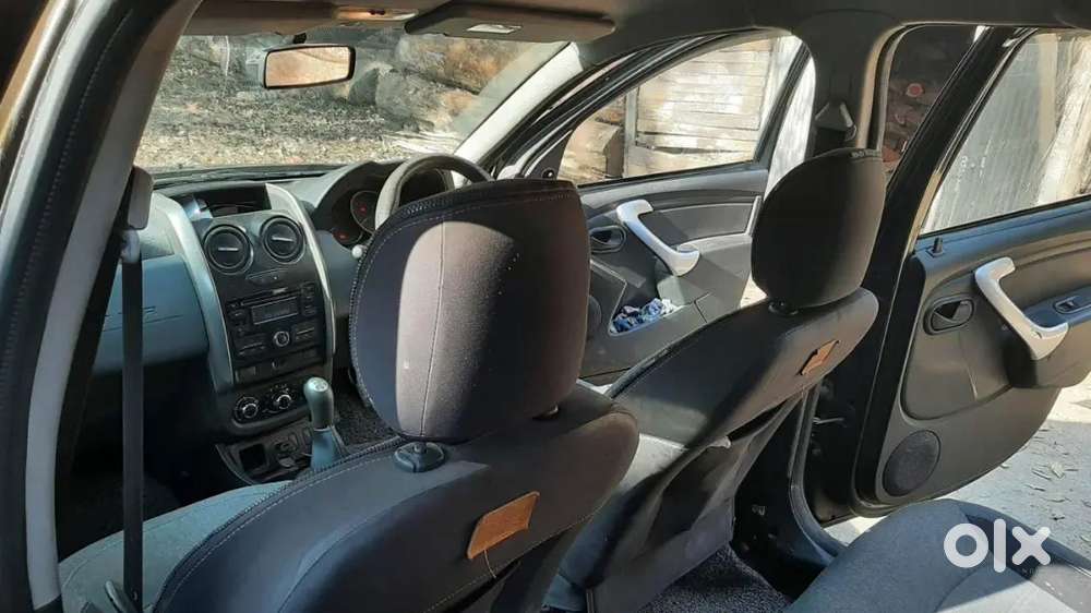 Renault Duster 2017 Diesel 84000 Km Driven.