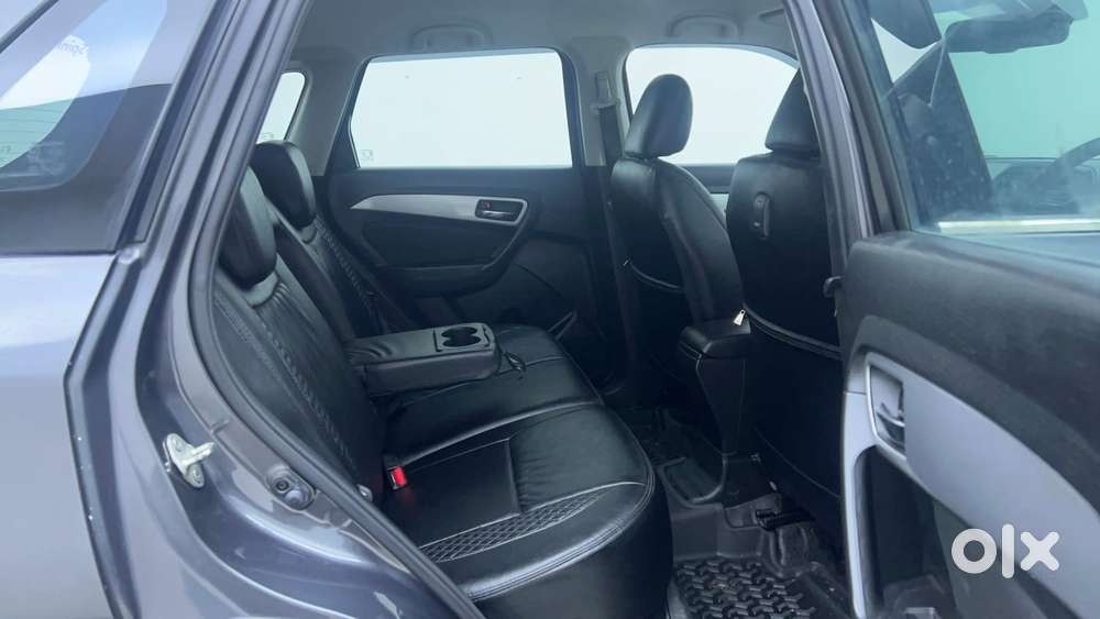 Maruti Suzuki Vitara Brezza 1.5 Zxi Plus At, 2020, Petrol