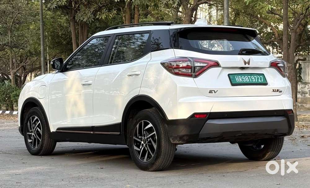 Mahindra Xuv400