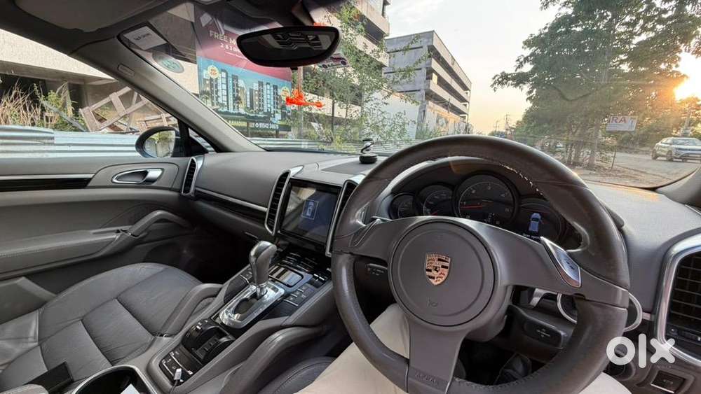 Porsche Cayenne 2011 Diesel Well Maintained