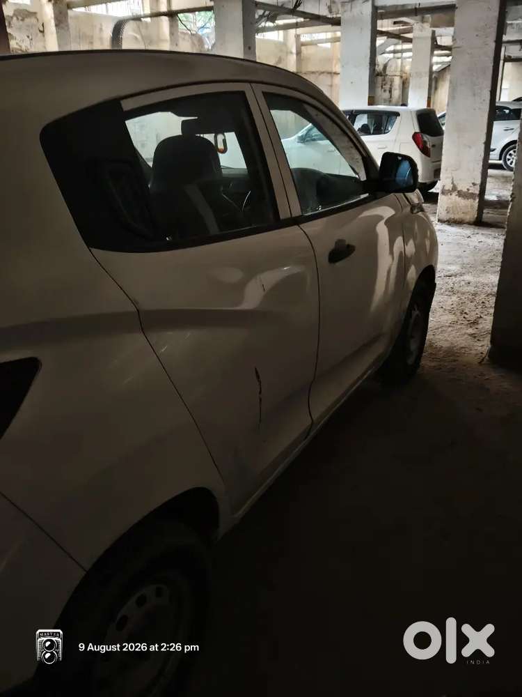 Mahindra Kuv100 6-seater Petrol  1st Owner  Brand New Tyres