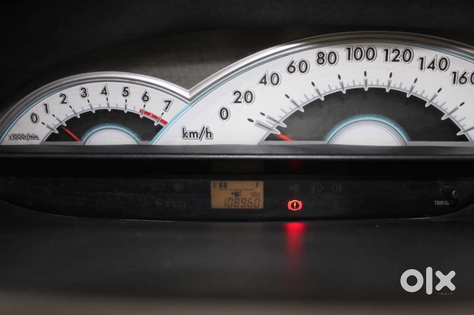 Toyota Etios 2010-2012 G, 2011, Petrol