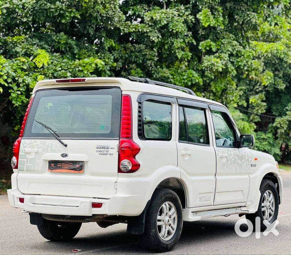 Mahindra Scorpio Vlx Air Bag Bs-iv, 2013, Petrol