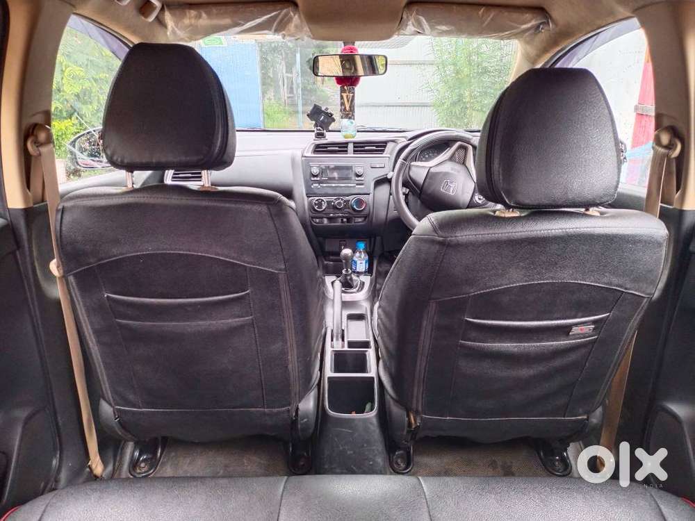 Honda Jazz; Model : 2018, Km Driven ; 49500