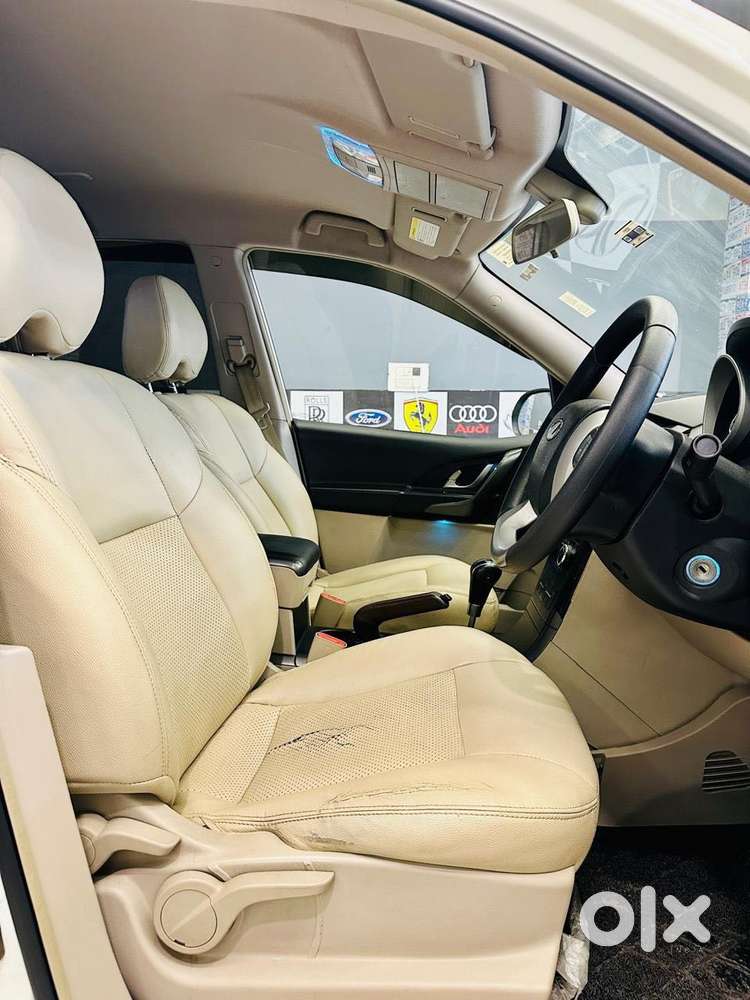 Mahindra Xuv500 At W6 2wd, 2017, Diesel