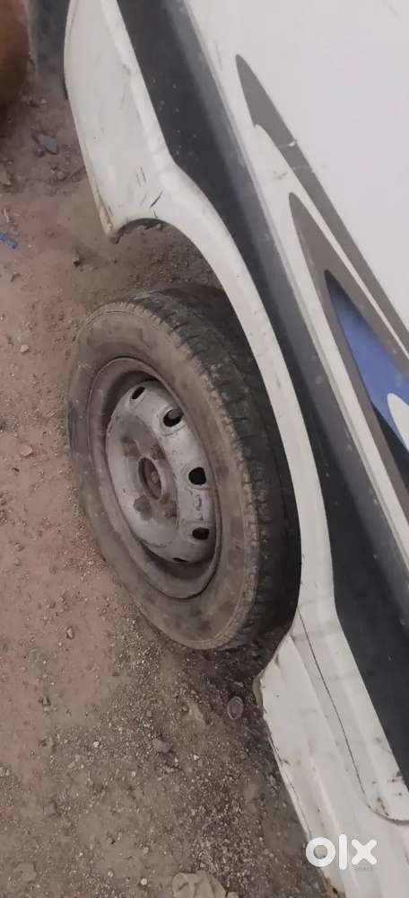 Maruti Suzuki Omni 2007.    Fix Rate Fix Rate