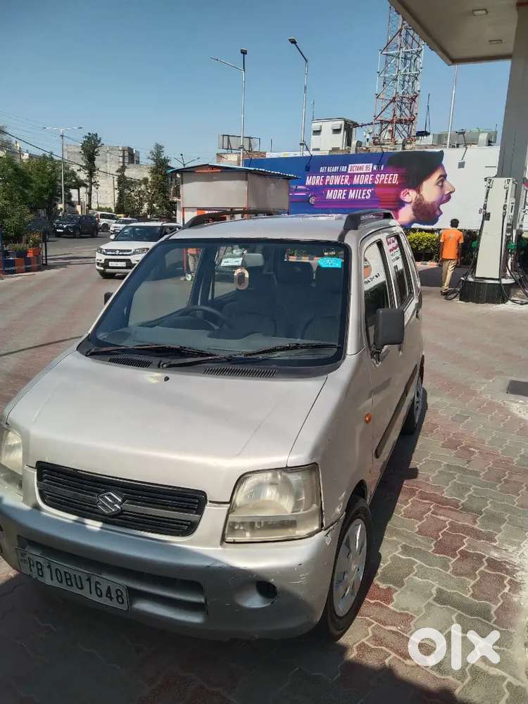 Maruti Suzuki Wagon R 2006  Center Locking  Music System