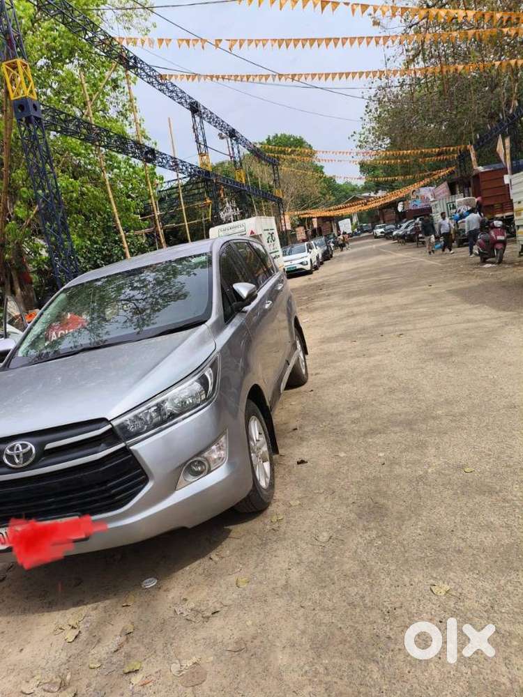 Toyota Innova Crysta 2.8 Gx At, 2017, Diesel