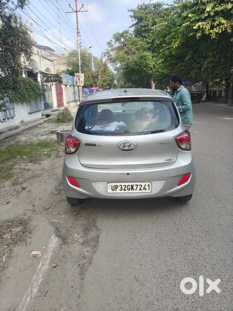 Hyundai Grand I10 2015 Car