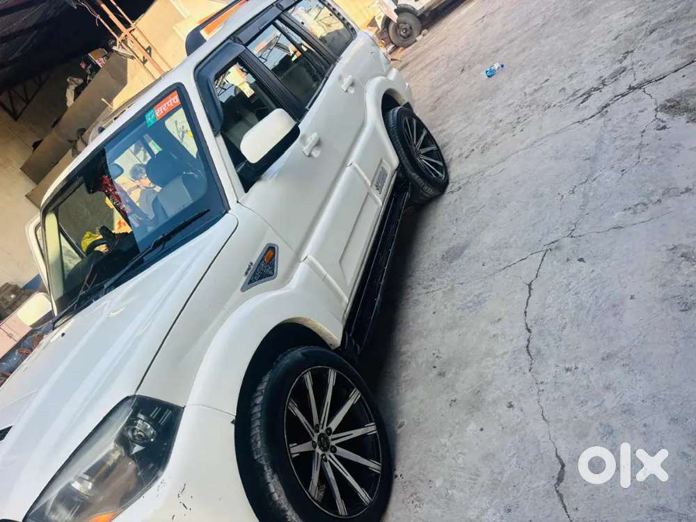 Mahindra Scorpio Diesel 2017