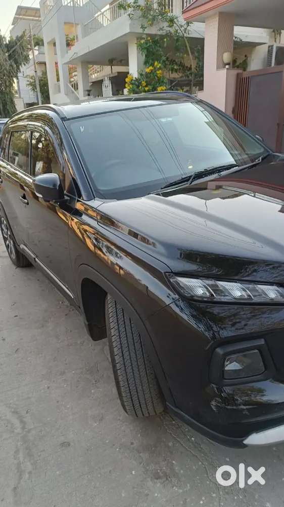 Maruti Suzuki Grand Vitara 2023 Petrol Well Maintained