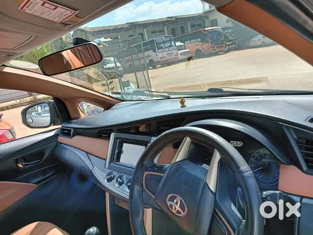 Toyota Innova Crysta 2018