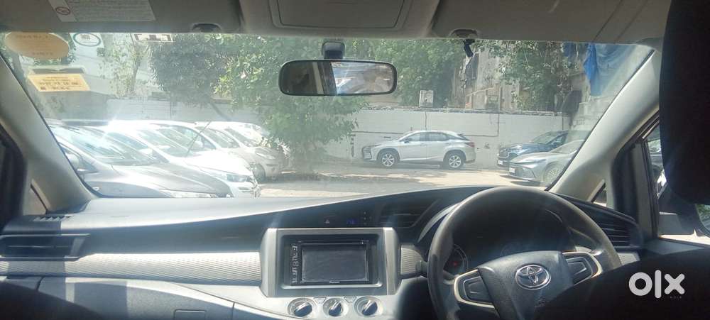 Toyota Innova Crysta 2.8 Gx At, 2016, Diesel