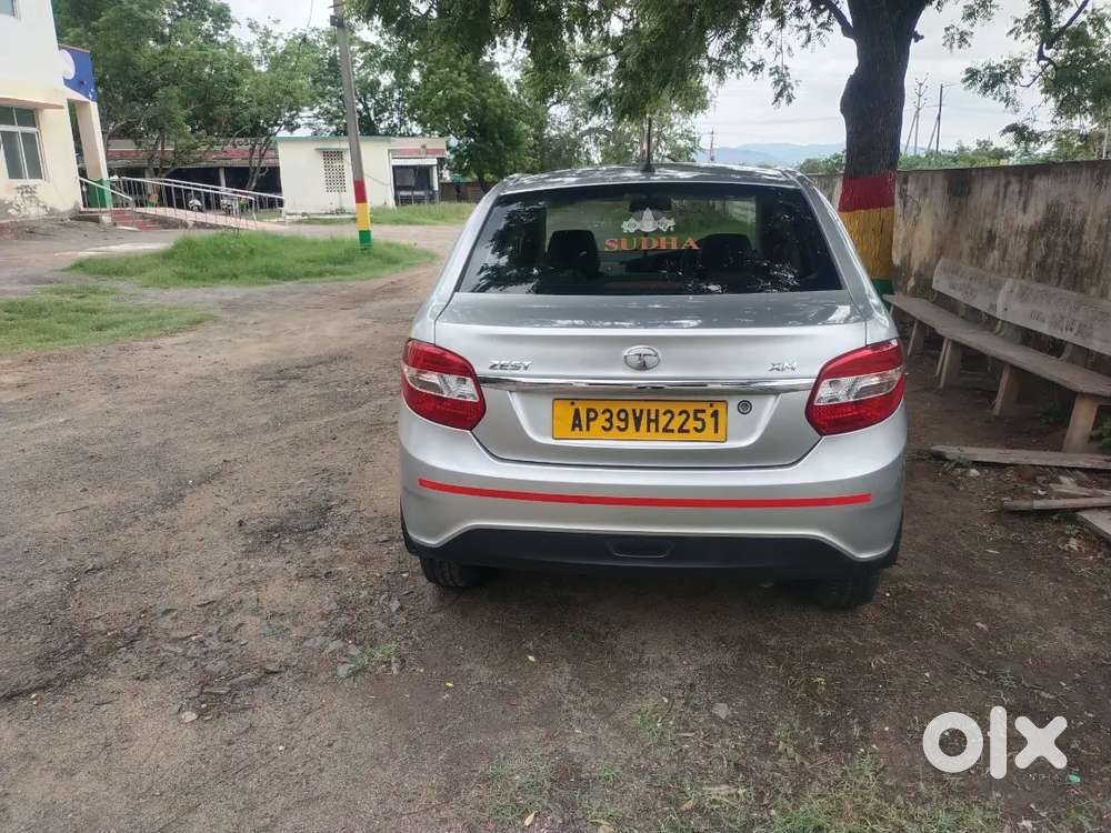 Tata Zest Quadrajet Diesel 2017