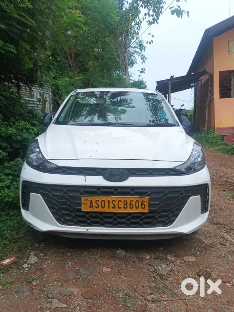 Hyundai Aura 1.2 Petrol 2024
