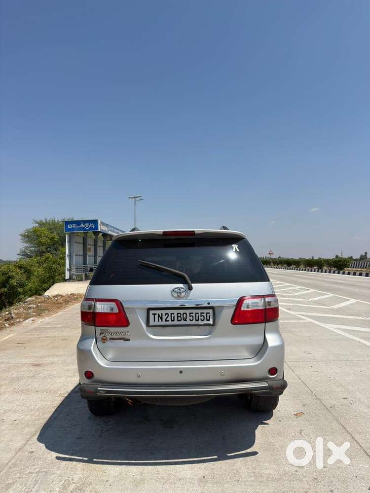 Toyota Fortuner 2011 Diesel Well Maintained