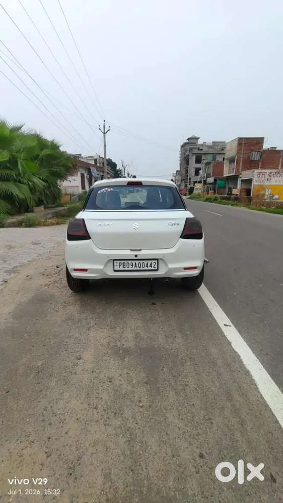 Maruti Suzuki Swift Vxi(o) 2024