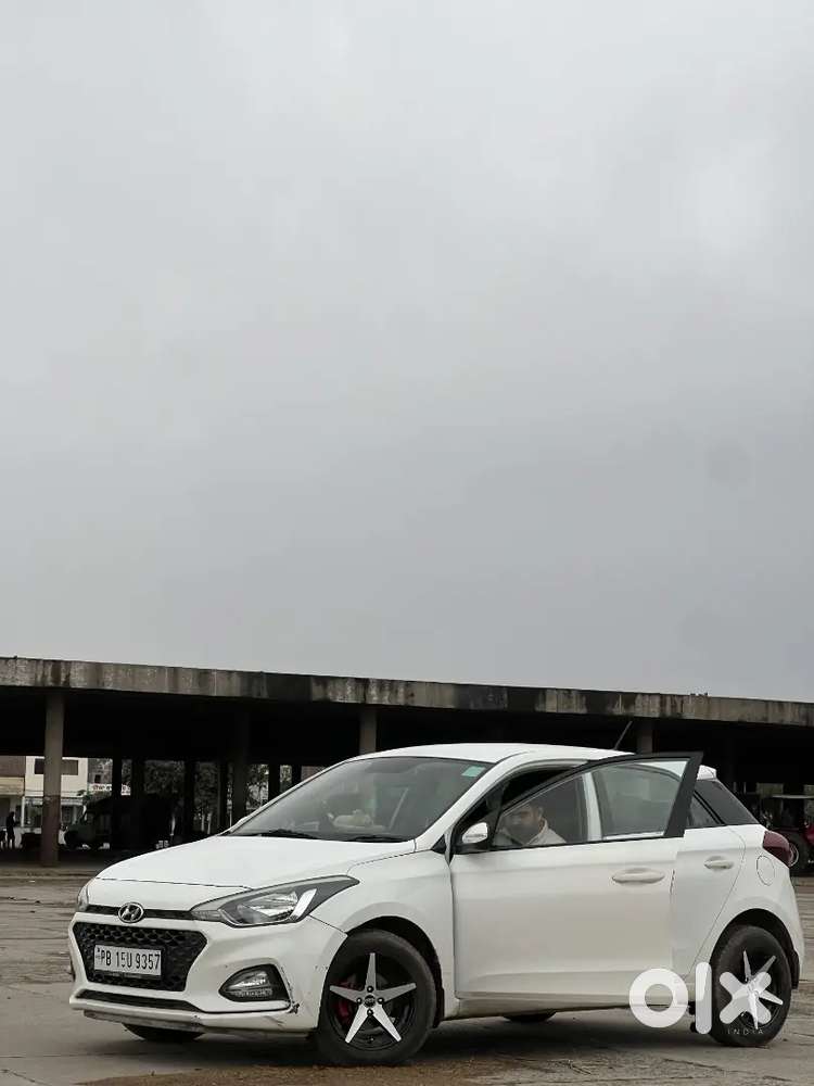 I20 2018 Diesel, Punjab Number, New Tyre And Alloy Wheels