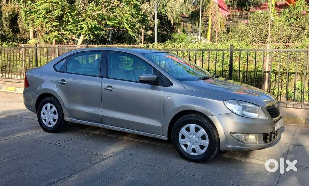 Skoda Rapid, 2012, Petrol