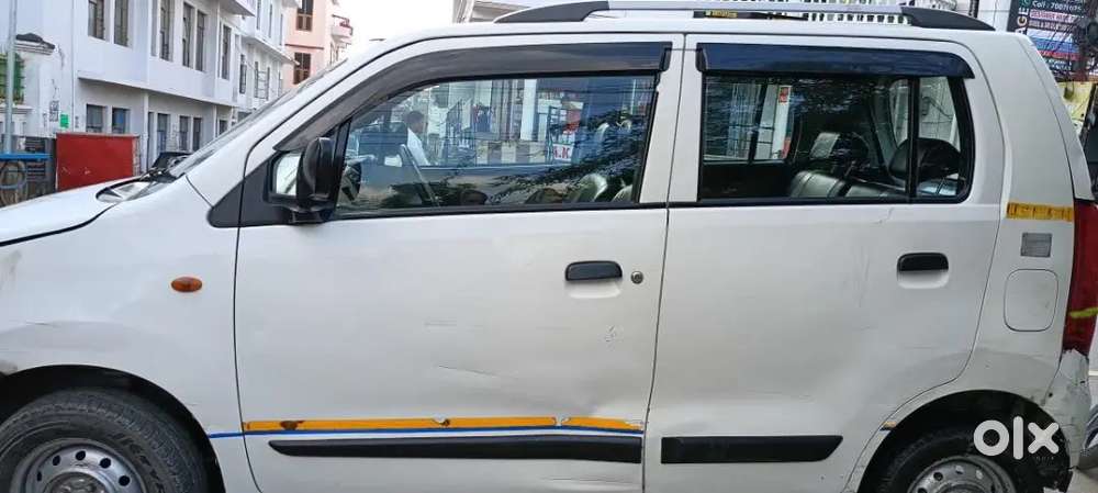 Ola Uber Atteched Hai