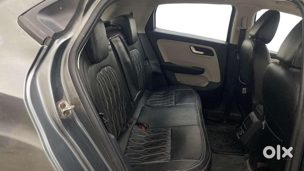 Tata Altroz Xz, 2022, Petrol