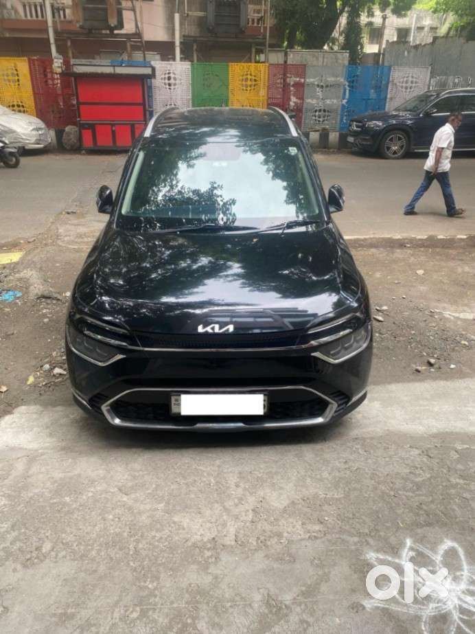 Kia Carens 1.4 Luxury 7 Str, 2022, Petrol