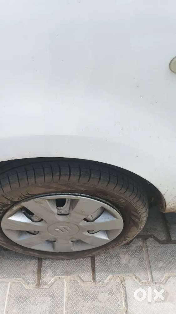 2010 Model All Original Only Bumper Paint Tyre New Mrf Ac Heater Full