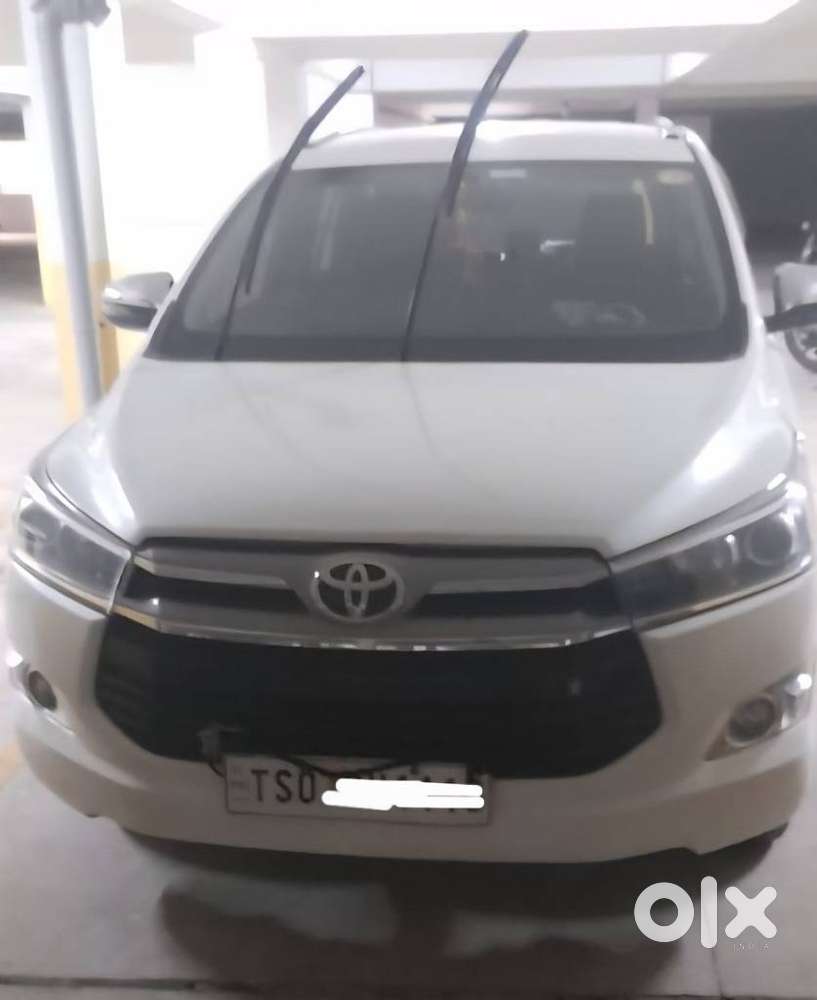 Toyota Innova Crysta 2.8z Automatic, 2018, Diesel