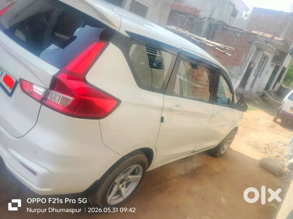 Maruti Suzuki Ertiga 930000 Cng & Hybrids 85000 Km Driven
