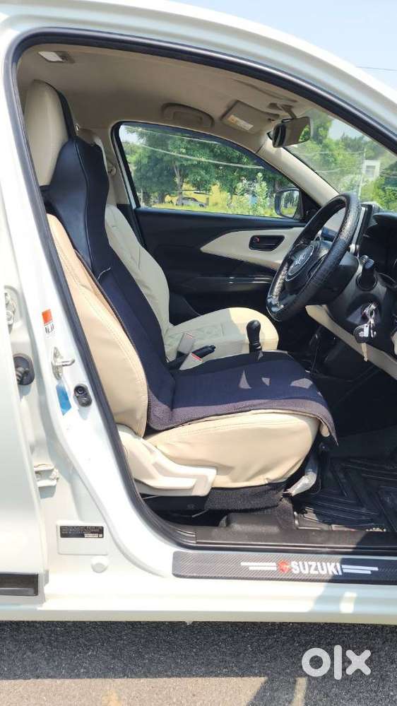 Maruti Suzuki Swift Dzire Vxi(o) Mt, 2025, Cng & Hybrids