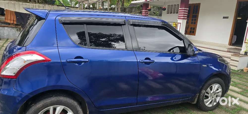 Maruti Suzuki Swift 2012 Diesel 90000 Km Driven