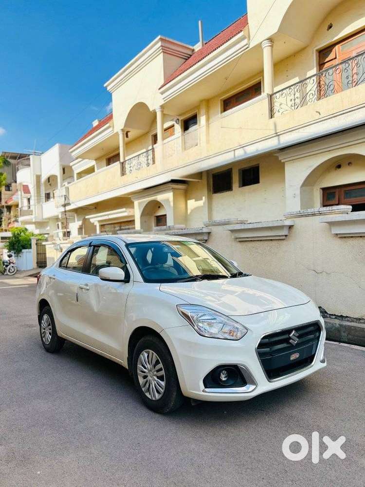 Maruti Suzuki Dzire 1.2 Vxi, 2024, Petrol
