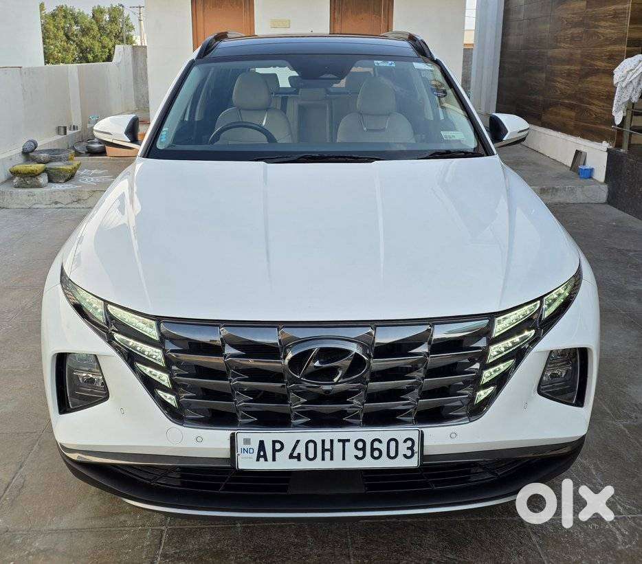 Hyundai Tucson Signature 2.0 At Diesel Dual Tone, 2025, Diesel