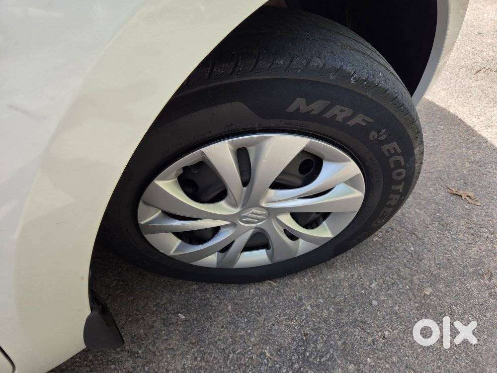 Maruti Suzuki Swift Vxi + Manual, 2021, Petrol