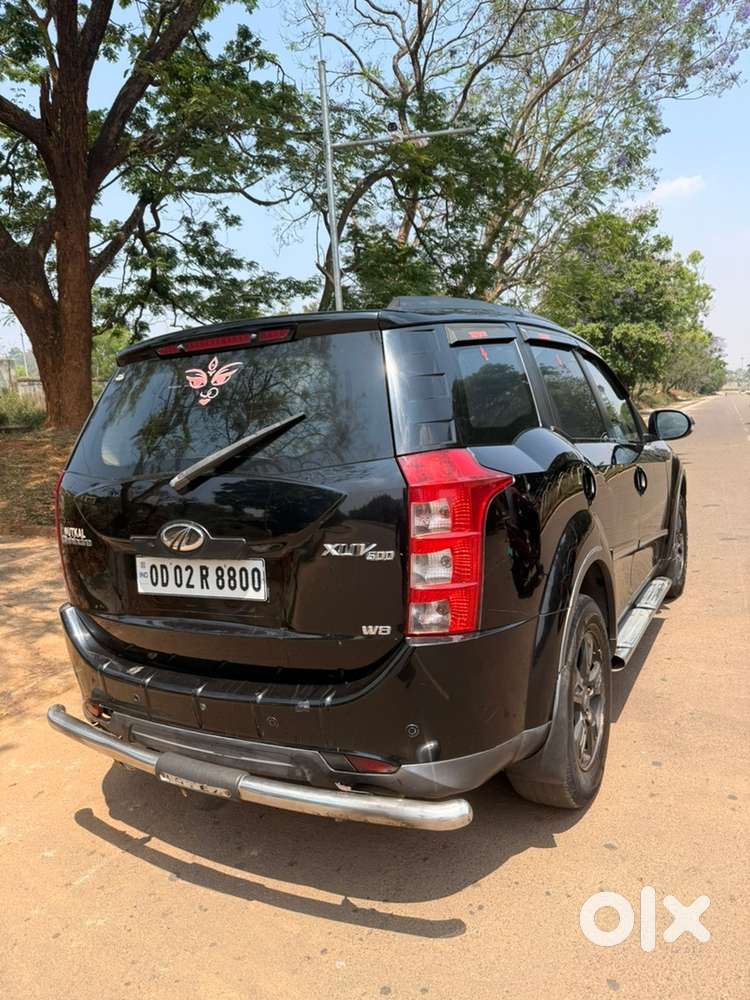 Mahindra Xuv500 Diesel 2014    Geunuine Running And Car Is In Mint Con