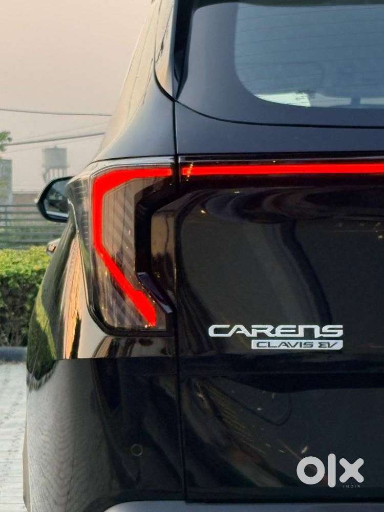 Kia Carens Clavis Ev Htk+, 2026, Electric