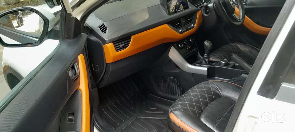 Tata Nexon 1.2 Revotron Xm (s), 2020, Petrol