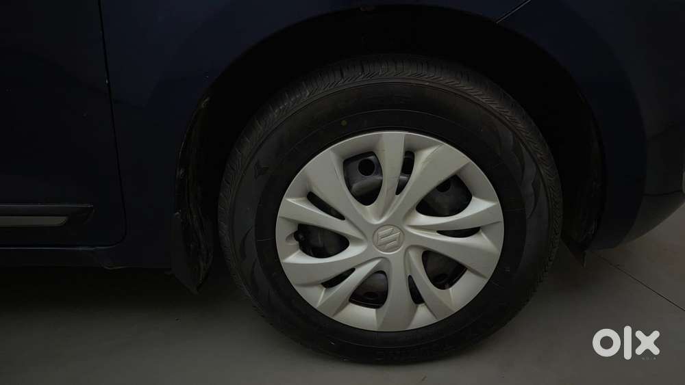 Maruti Suzuki Swift Amt Vvt Vxi, 2021, Petrol