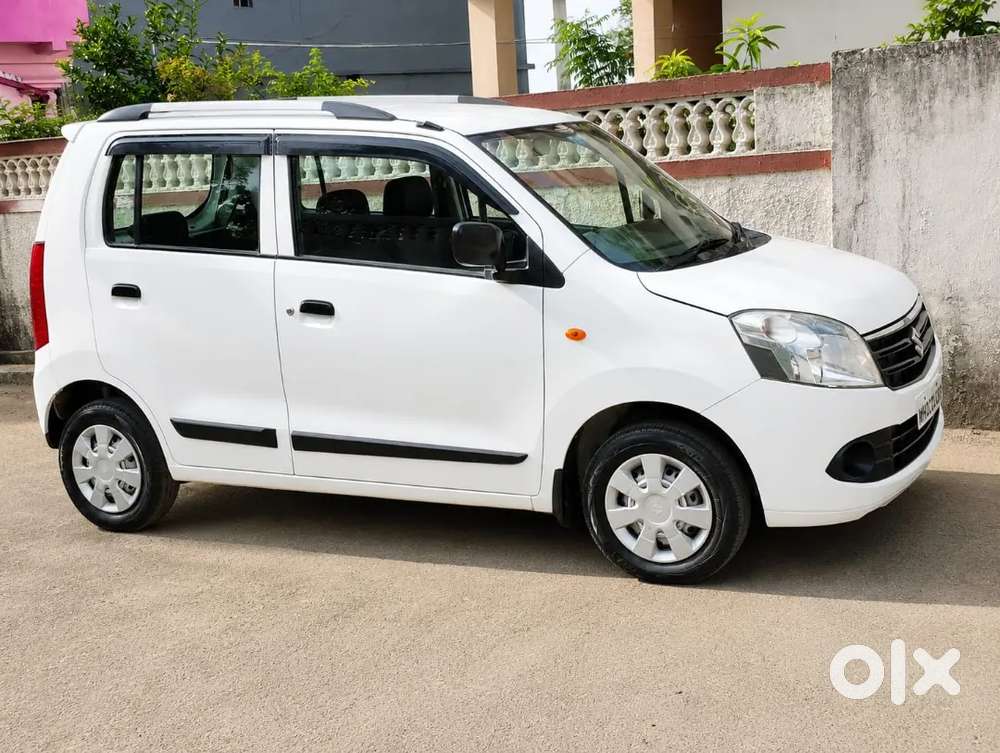 Urgently Selling Maruti Suzuki Wagon R 1.0 2012