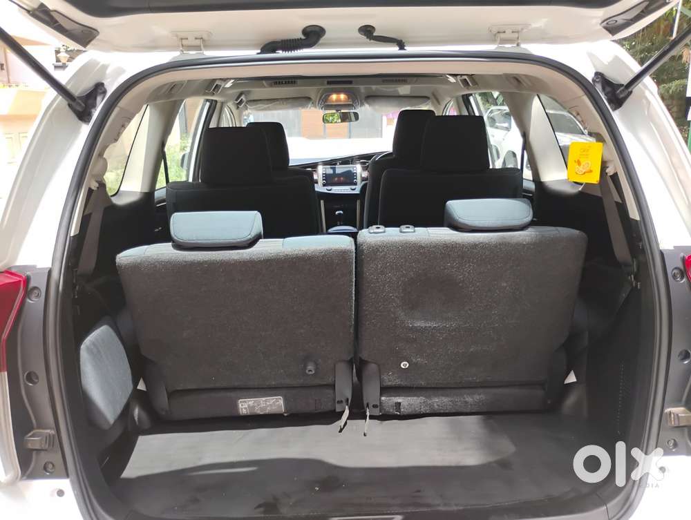 Toyota Innova Crysta 2.4 V 7 Str, 2023, Diesel